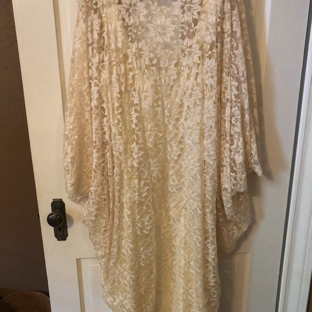 Evening or wedding show stopper